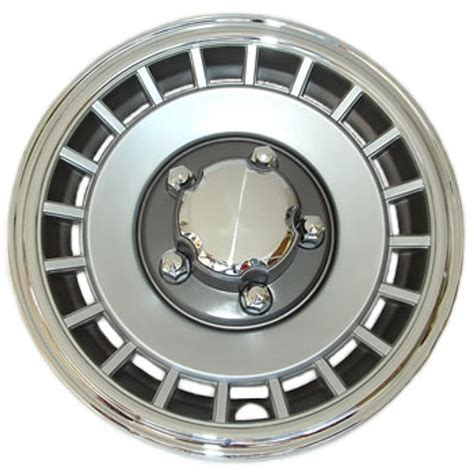 Ford Truck Hubcaps and Ford Ranger and Bronco Hubcaps Wheel Covers