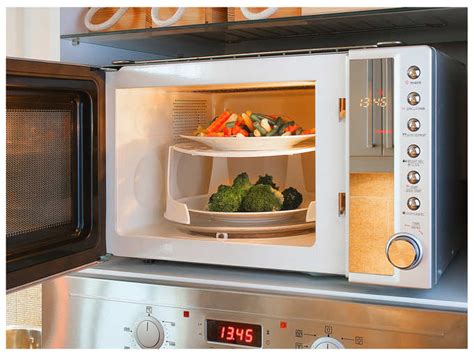 10 Microwave Examples in Real Life – StudiousGuy