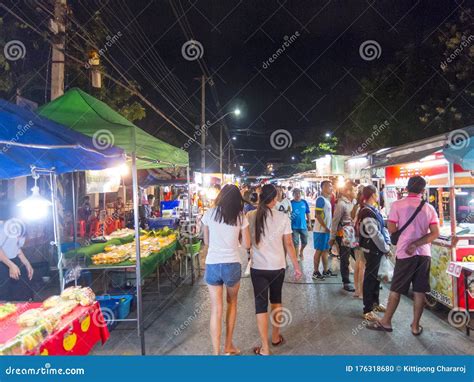 NAKHON RATCHASIMA,THAILAND-28 SEPTEMBER 2018:One Night Bazaar Selling ...