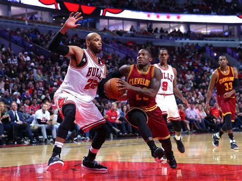 3 Keys to Breaking Down Chicago Bulls vs. Cleveland Cavaliers