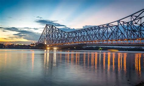 Howrah Bridge Kolkata - Ticket Price, Timings, History, Location - YoMetro