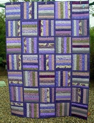 Lovely Purple Quilt | Purple quilts, Picture quilts, Log cabin quilt pattern