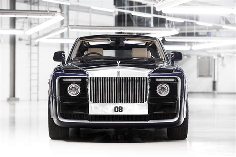 Chiêm ngưỡng Rolls-Royce Sweptail 'không góc chết' giá 13 triệu USD - Tuổi Trẻ Online