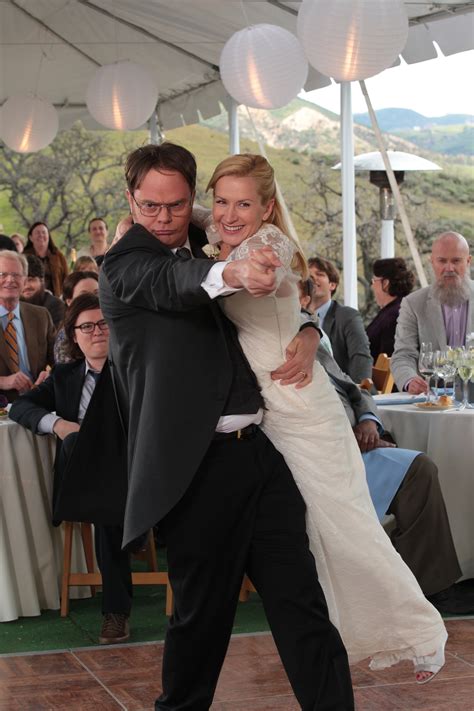 The Office: The Wedding of Dwight and Angela Photo: 694546 - NBC.com