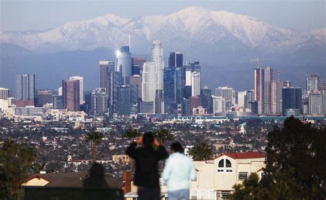 Snow Falls In Los Angeles For First Time In Decades, Surprising Residents