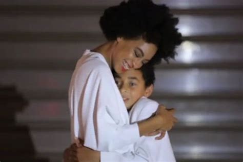 Solange Knowles and her son Julez break into a dance off at her wedding ...