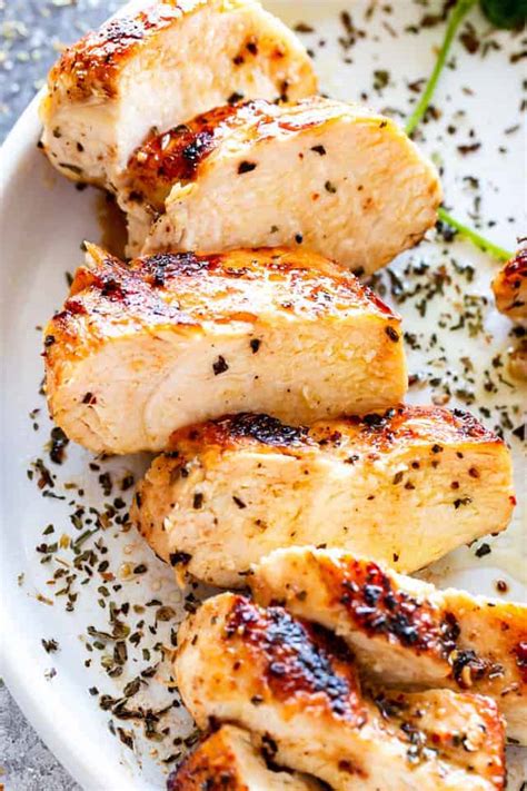 The Juiciest Stove Top Chicken Breasts - Easy Chicken Recipe!