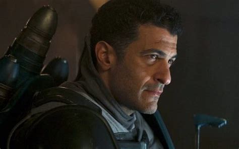 Pedro Pascal Disturbed by Parents' Request to Do 'Mandalorian' Voice for Their Kids