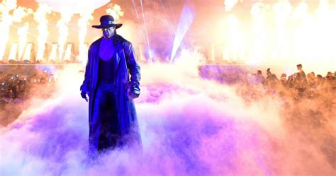 The Undertaker's 5 Best (& 5 Worst) Wrestling Outfits