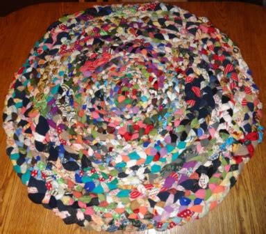 theArtisticFarmer: Handmade Braided Rug