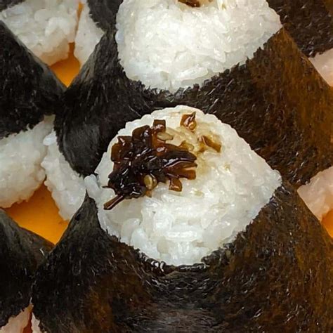 14 Must-Try Onigiri Fillings Ideas & How to Make it