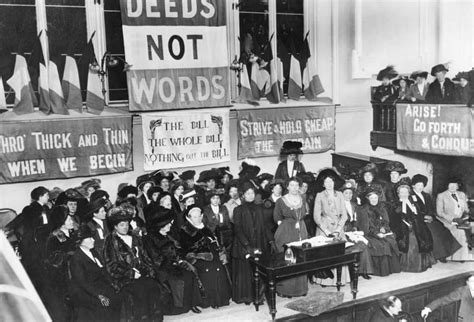 38 Photos That Reveal The Militant Side Of The Suffrage Movement