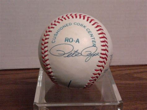 SIGNED BASEBALL | Collectors Weekly