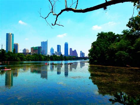 5 Lady Bird Lake Activities for Pleasant Austin Days