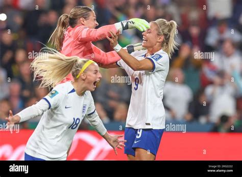 England players celebrate their teams win after the FIFA Women's World ...