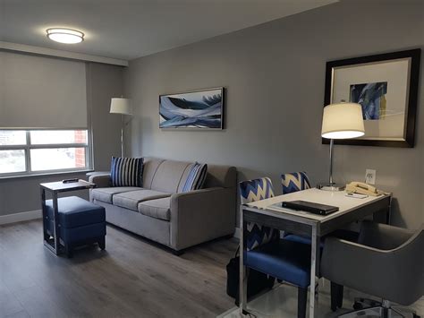 Embassy Suites by Hilton Toronto Airport: 2018 Pictures, Reviews, Prices & Deals | Expedia.ca