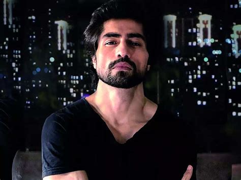 Harshad Chopda Biography, Height, Age, TV Serials, Wife, Family, Salary ...