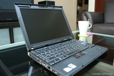 Lenovo ThinkPad X200s | ronald-tan.com