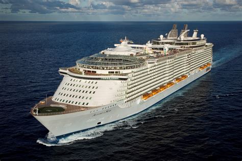 The Travel Authority: The Allure of the Seas. Royal Caribbean’s newest addition to their fleet ...