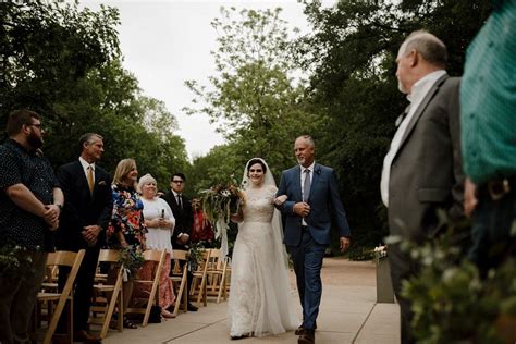 Umlauf Sculpture Garden Wedding - Austin Wedding Photographer