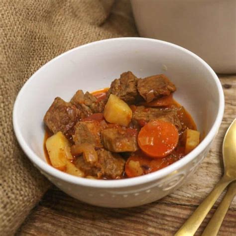 BEST Keto Beef Stew Recipe (Comfort Food) - Keto Diet Yum