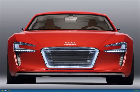 AUSmotive.com » Frankfurt: Audi e-tron