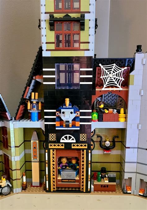 Lego Haunted House - Tumblr Gallery