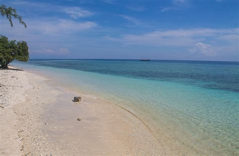 Where Are the Best Beaches on Gili Trawangan (AKA Gili T), Indonesia ...