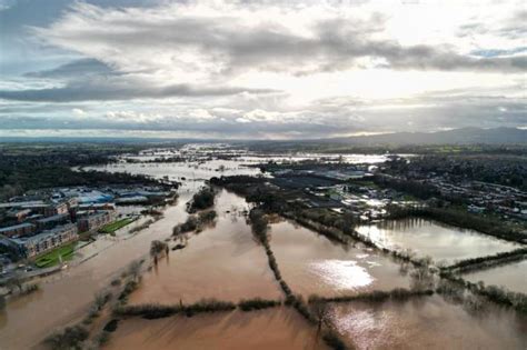 Stunning bird's eye pictures show the extent of flooding across Worcester