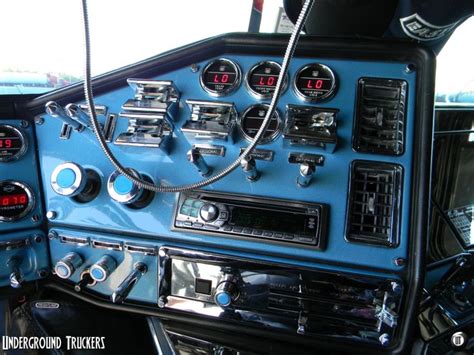 Vintage Freightliner | Semi trucks interior, Truck interior ...