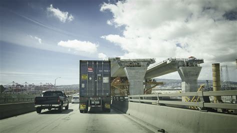 House Democrats succeed in boosting trucking insurance to $2 million ...