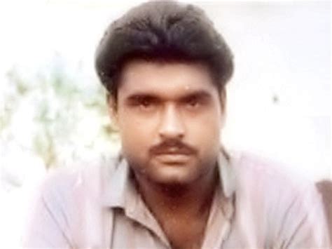 Sarabjit Singh murder case: Pak court issues arrest warrant against ...