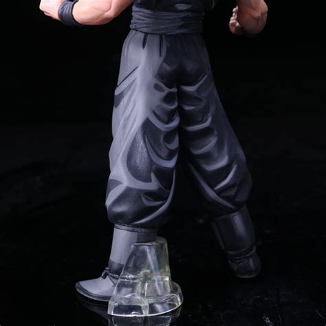 Goku Full Black Epic Figure 27cm - Dragon Ball Z Figures