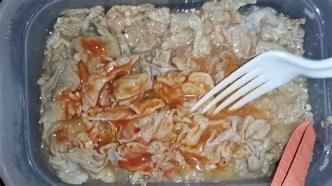 Cooked Chitterlings w/ hot sauce - YouTube