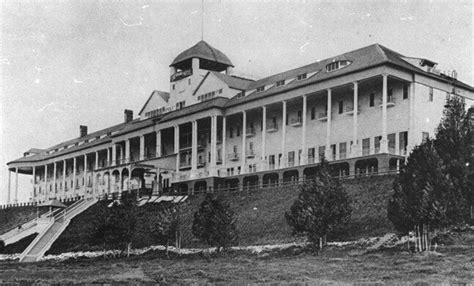 Grand Hotel - Mackinac Island, MI - Mackinac Island Tourism Bureau