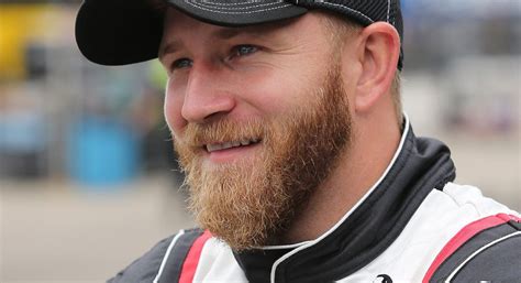 Jeffrey Earnhardt Reunites with JD Motorsports - MRN - Motor Racing Network