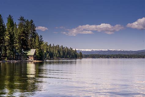 5 Reasons to Visit Payette Lake This Summer - Mountain Living