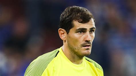 Iker Casillas signs new FC Porto deal and will end playing career with ...