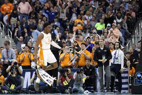 2019 NCAA Tournament: Tennessee avoids disaster against Iowa - Team ...