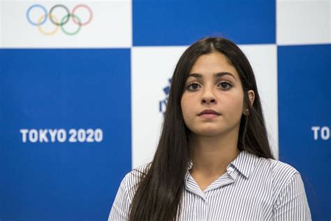 Yusra Mardini, Swimming | Meet the Women on the IOC Refugee Olympic Team | POPSUGAR Fitness Photo 10