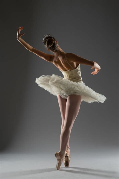 It’s such a beautiful and graceful pose. Bobbi Lane - BPSOP Instructor ...