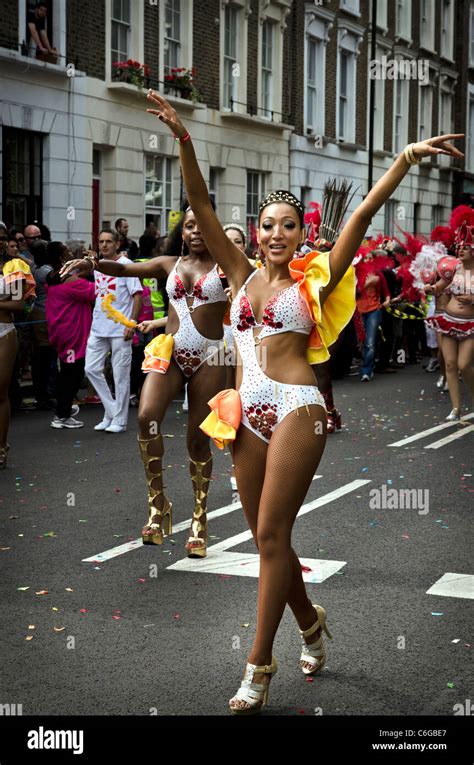 Dance performer at Notting Hill Carnival London 2011 England Great Britain UK Stock Photo - Alamy