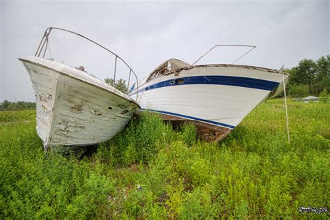 Abandoned Luxury Boat Graveyard - Abandoned Urban Exploring & Urbex Photography