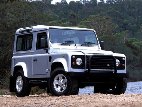 LAND ROVER Defender 90 Specs & Photos - 1991, 1992, 1993, 1994, 1995, 1996, 1997, 1998, 1999 ...