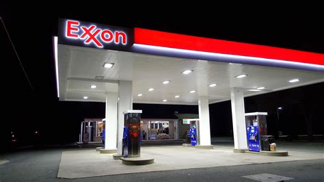 Spotted near Fredericksburg, Virginia, an Exxon gas station where the ...