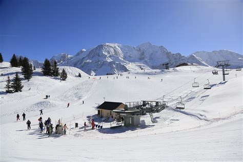 Les Houches Skiing Holidays | Ski Apartments | Peak Retreats