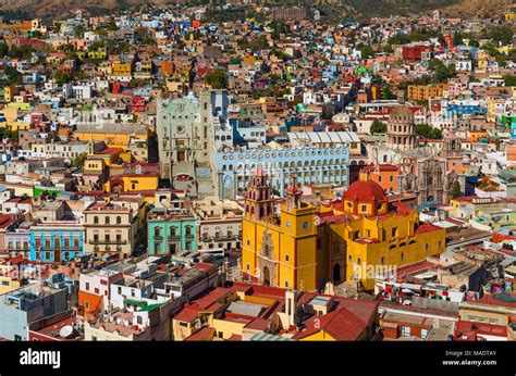 Close up and aerial view of Guanajuato city center with the Our Lady of ...