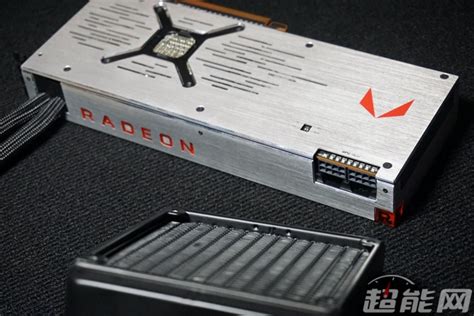 AMD Radeon RX Vega 64 Liquid and Limited Edition GPUs Pictured