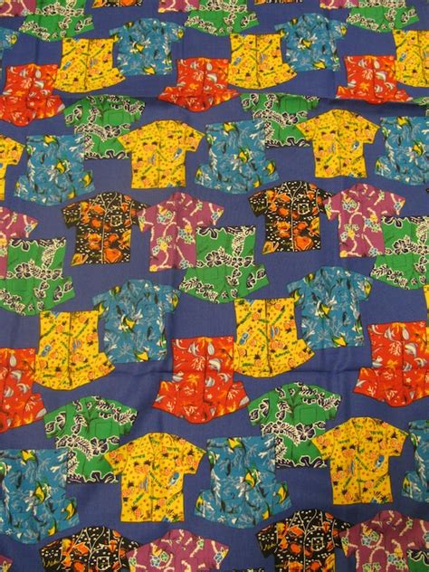 Hawaiian Shirt cotton quilt fabric print by by fabricdesigns