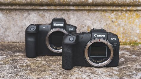 Canon EOS R vs EOS RP: 10 key differences you need to know - TECHODOM